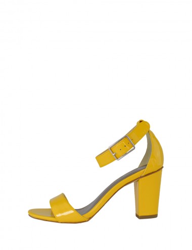 Dámske lakované sandále žlté